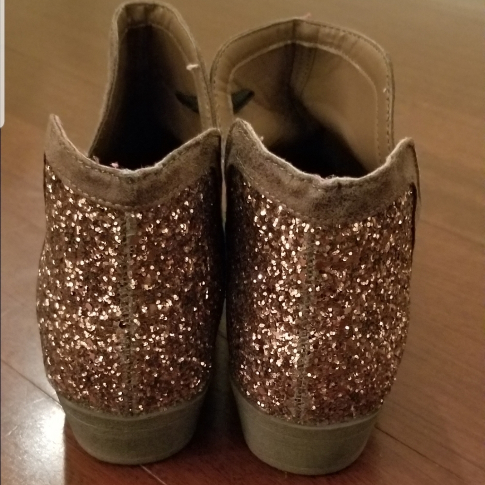 Girls Justice Booties - Picture 2 of 3
